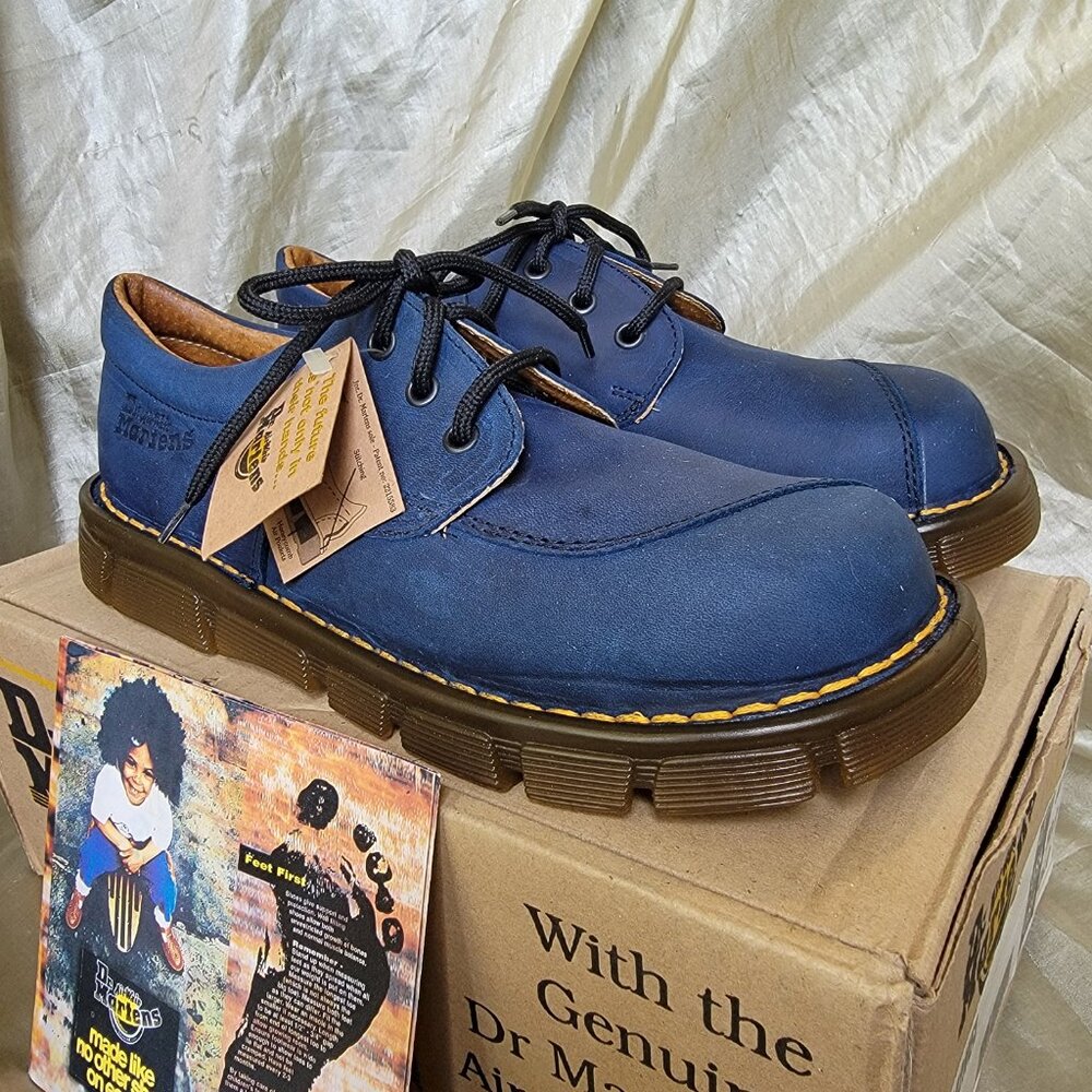Dr.Martens 6442 Kids Leather Low Top Oxford Shoes in Navy Blue Suede Youth 4 MIE - Picture 3 of 9